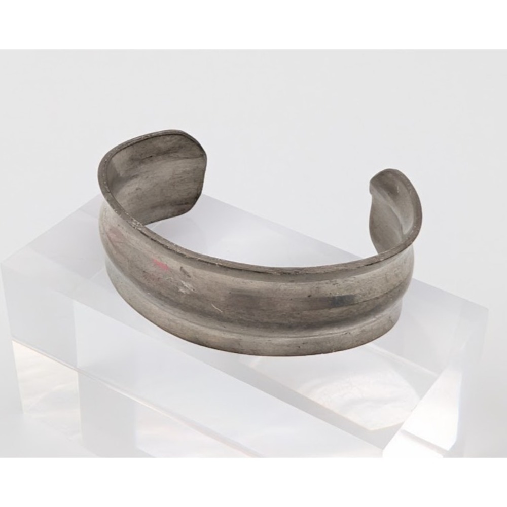 Vintage 70s Colonial Pewter‎ Boardman Wide Cuff Bracelet Silver Tone Chunky 7"